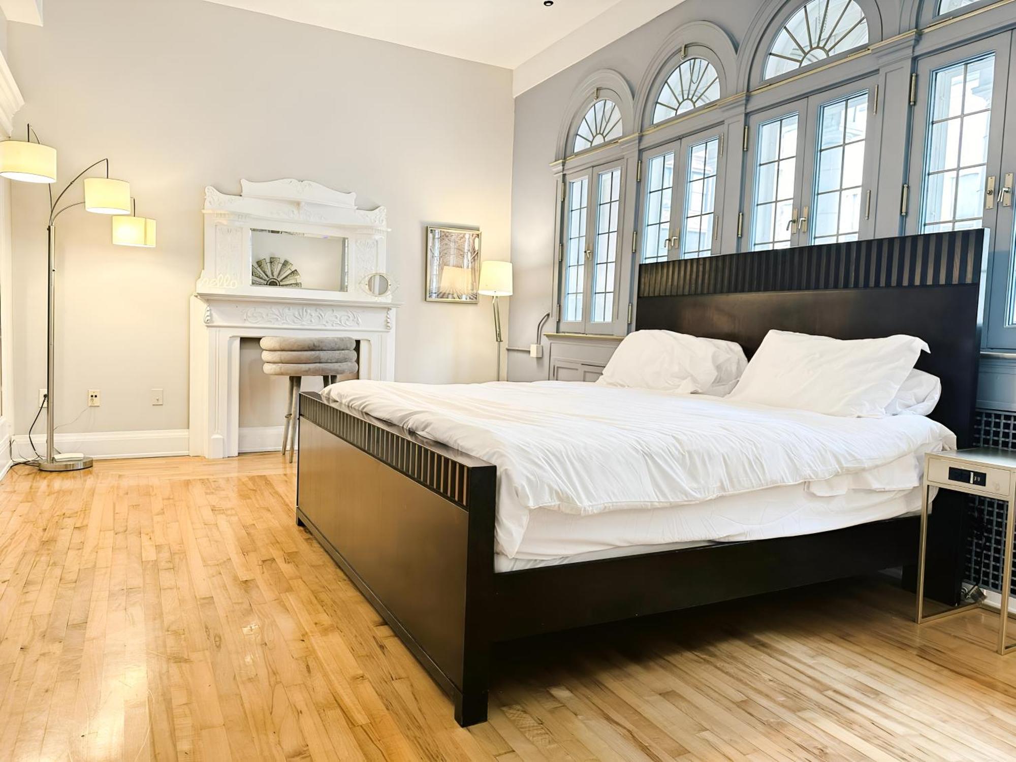 The Historic Lyric Penthouse With Private Rooftop Cincinnati Eksteriør bilde