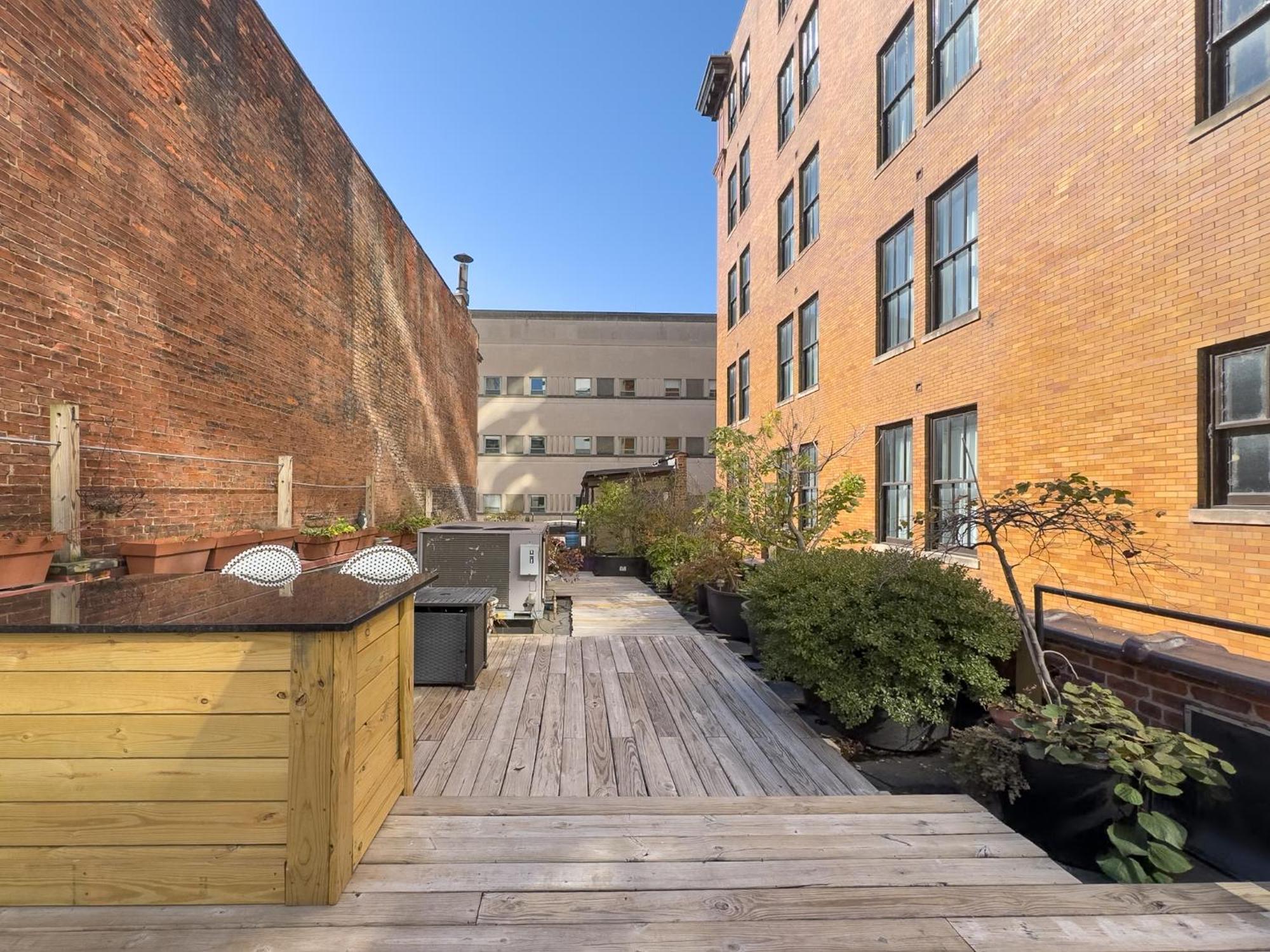 The Historic Lyric Penthouse With Private Rooftop Cincinnati Eksteriør bilde