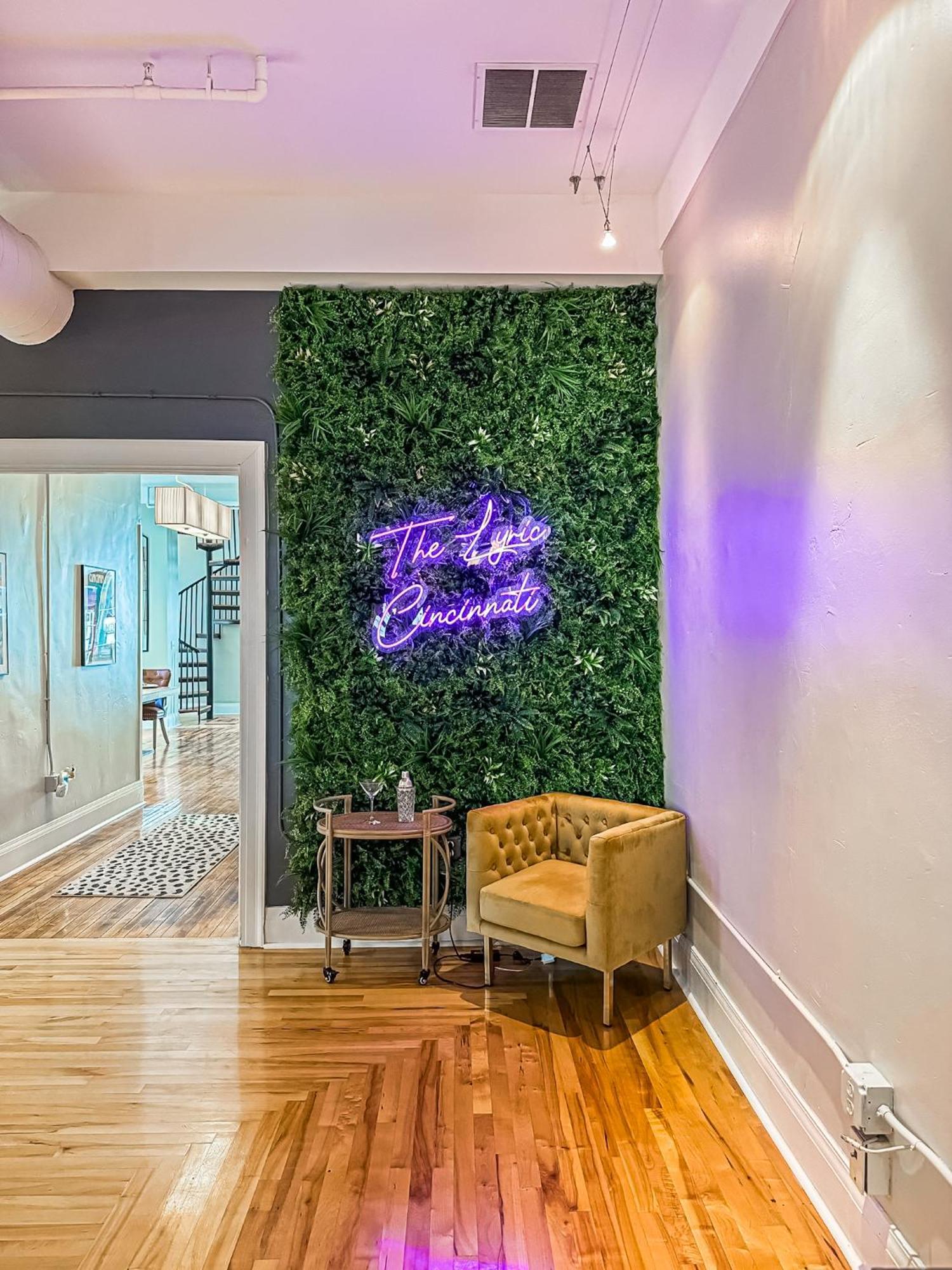 The Historic Lyric Penthouse With Private Rooftop Cincinnati Eksteriør bilde