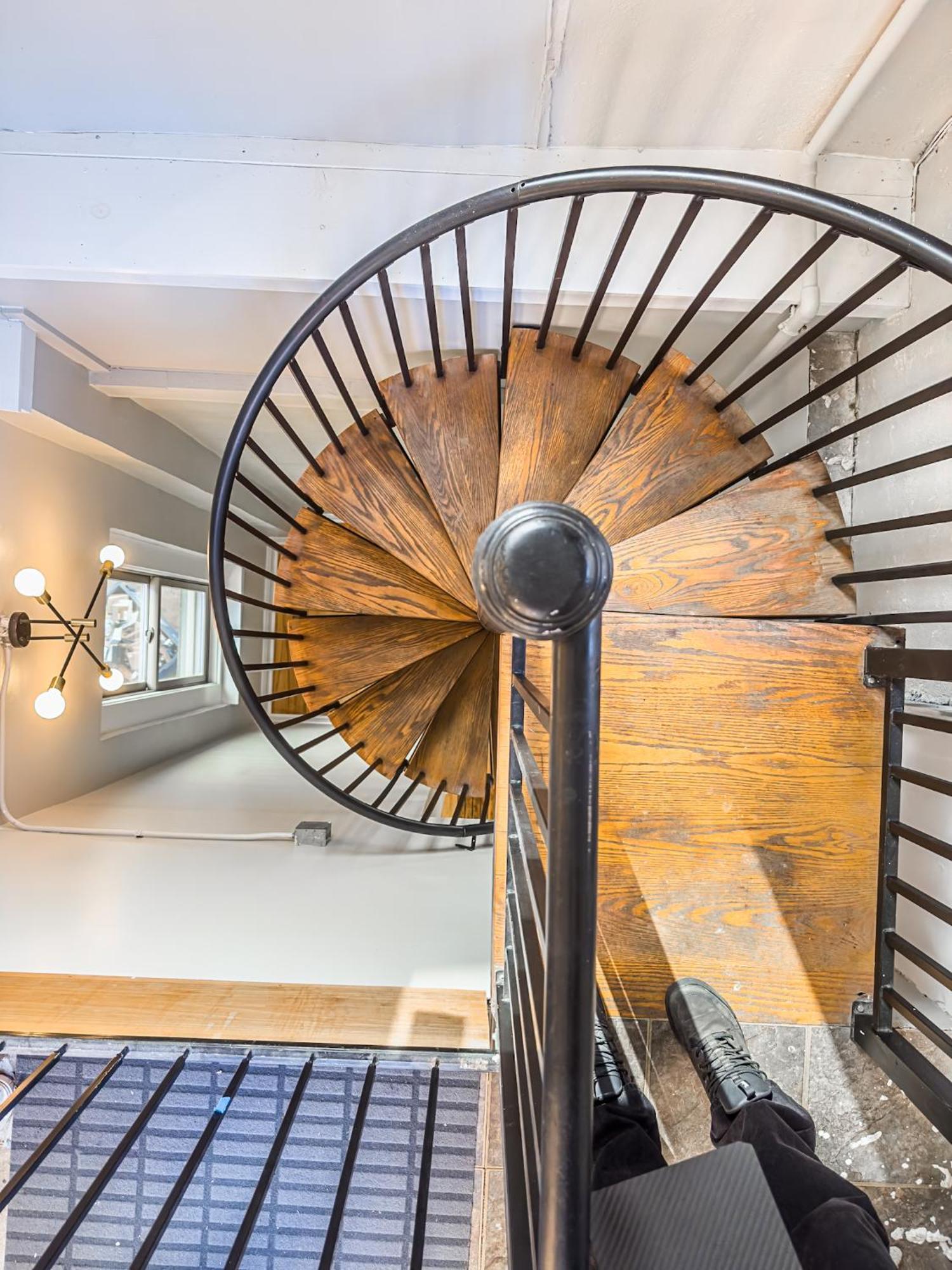The Historic Lyric Penthouse With Private Rooftop Cincinnati Eksteriør bilde