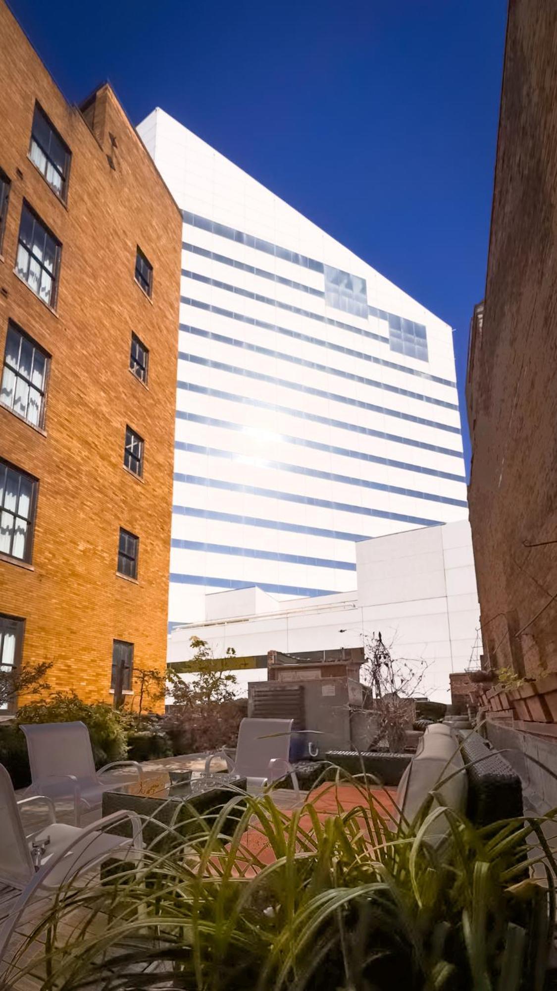 The Historic Lyric Penthouse With Private Rooftop Cincinnati Eksteriør bilde