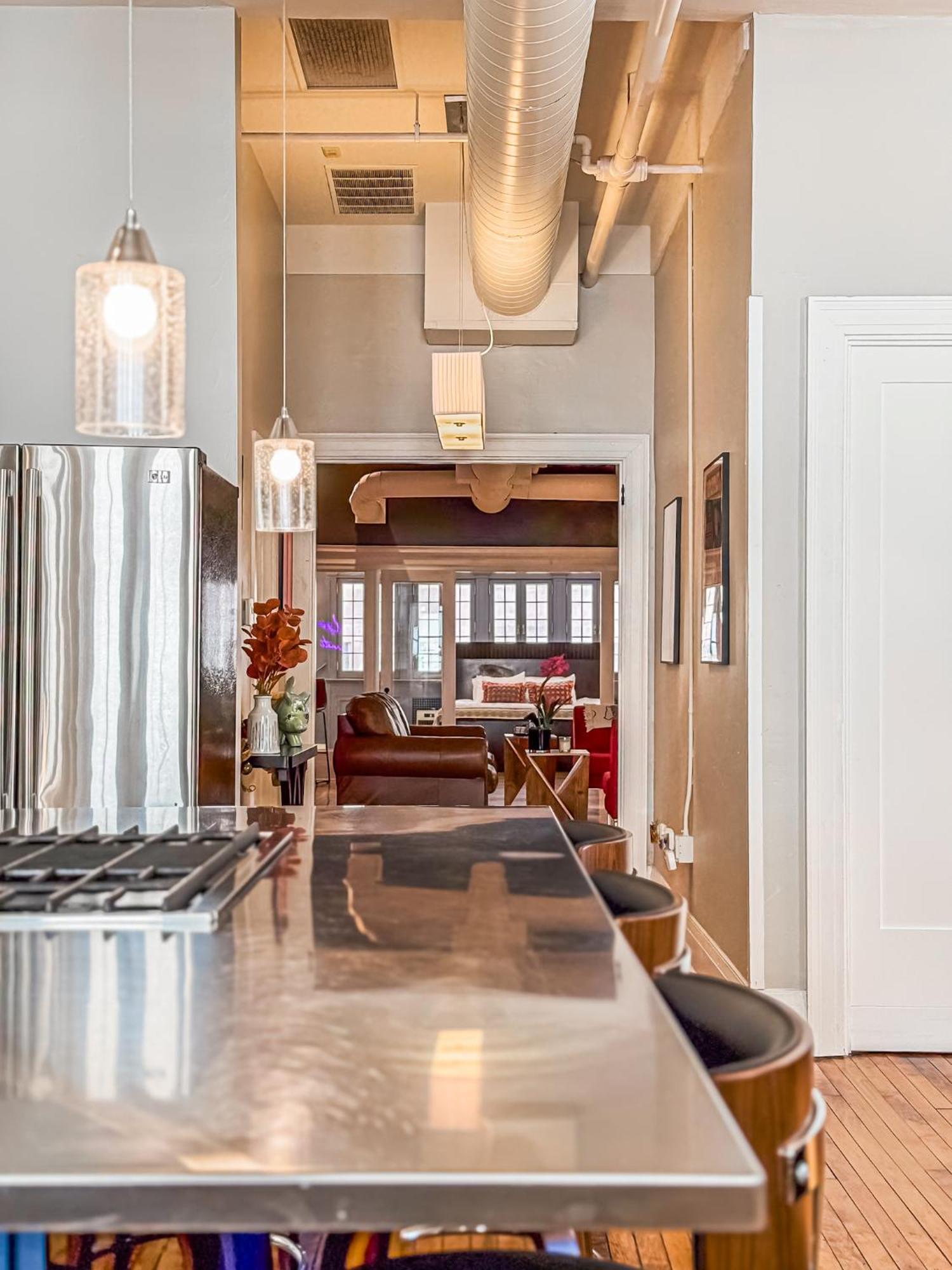 The Historic Lyric Penthouse With Private Rooftop Cincinnati Eksteriør bilde