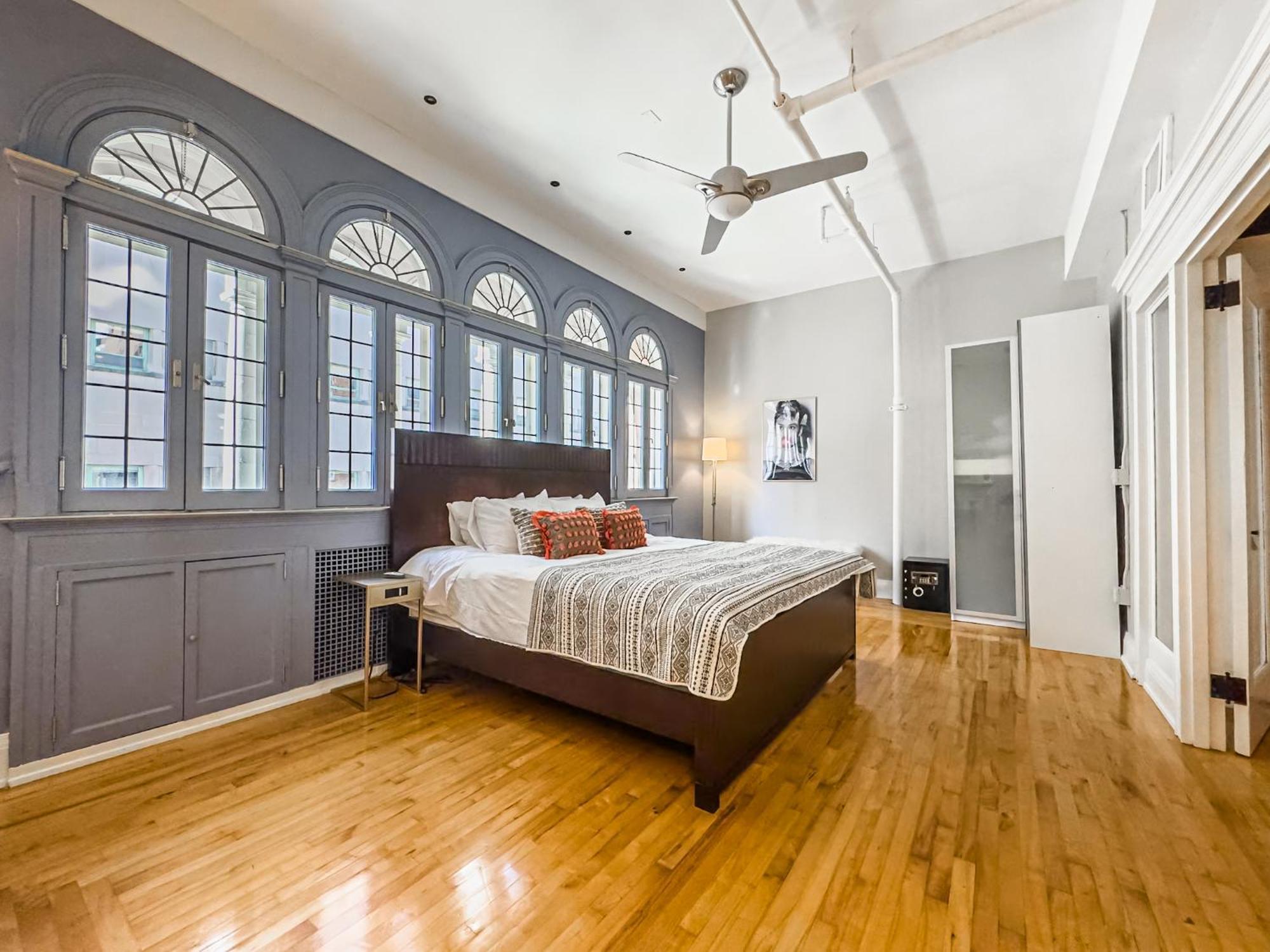 The Historic Lyric Penthouse With Private Rooftop Cincinnati Eksteriør bilde