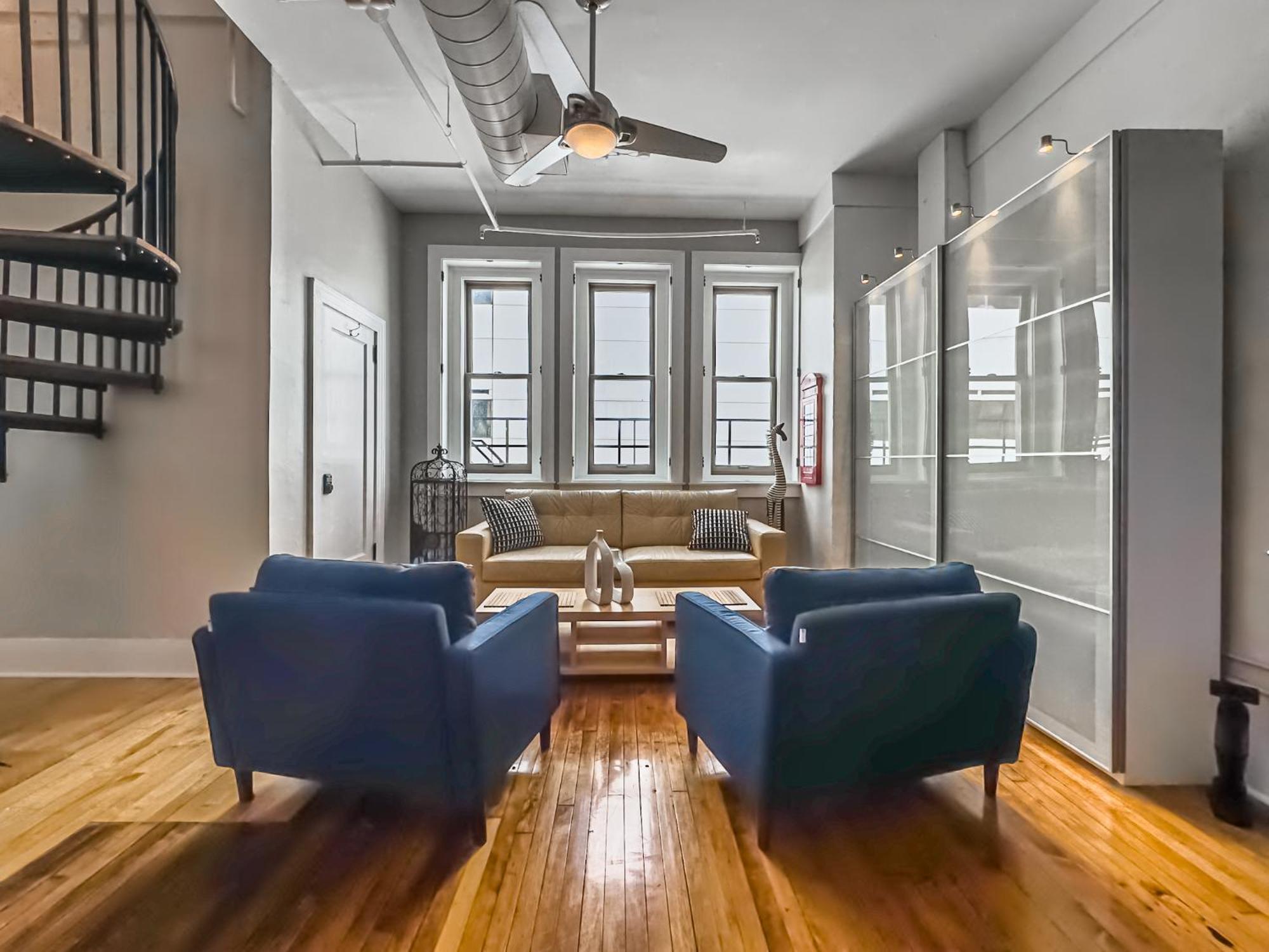 The Historic Lyric Penthouse With Private Rooftop Cincinnati Eksteriør bilde