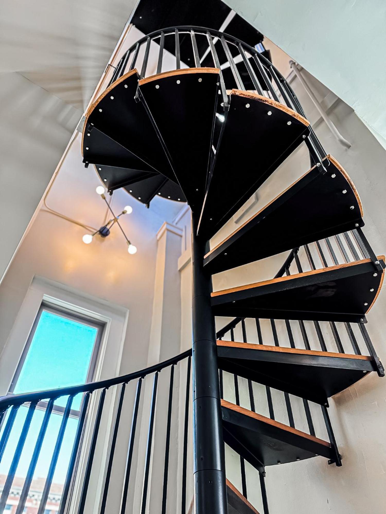 The Historic Lyric Penthouse With Private Rooftop Cincinnati Eksteriør bilde