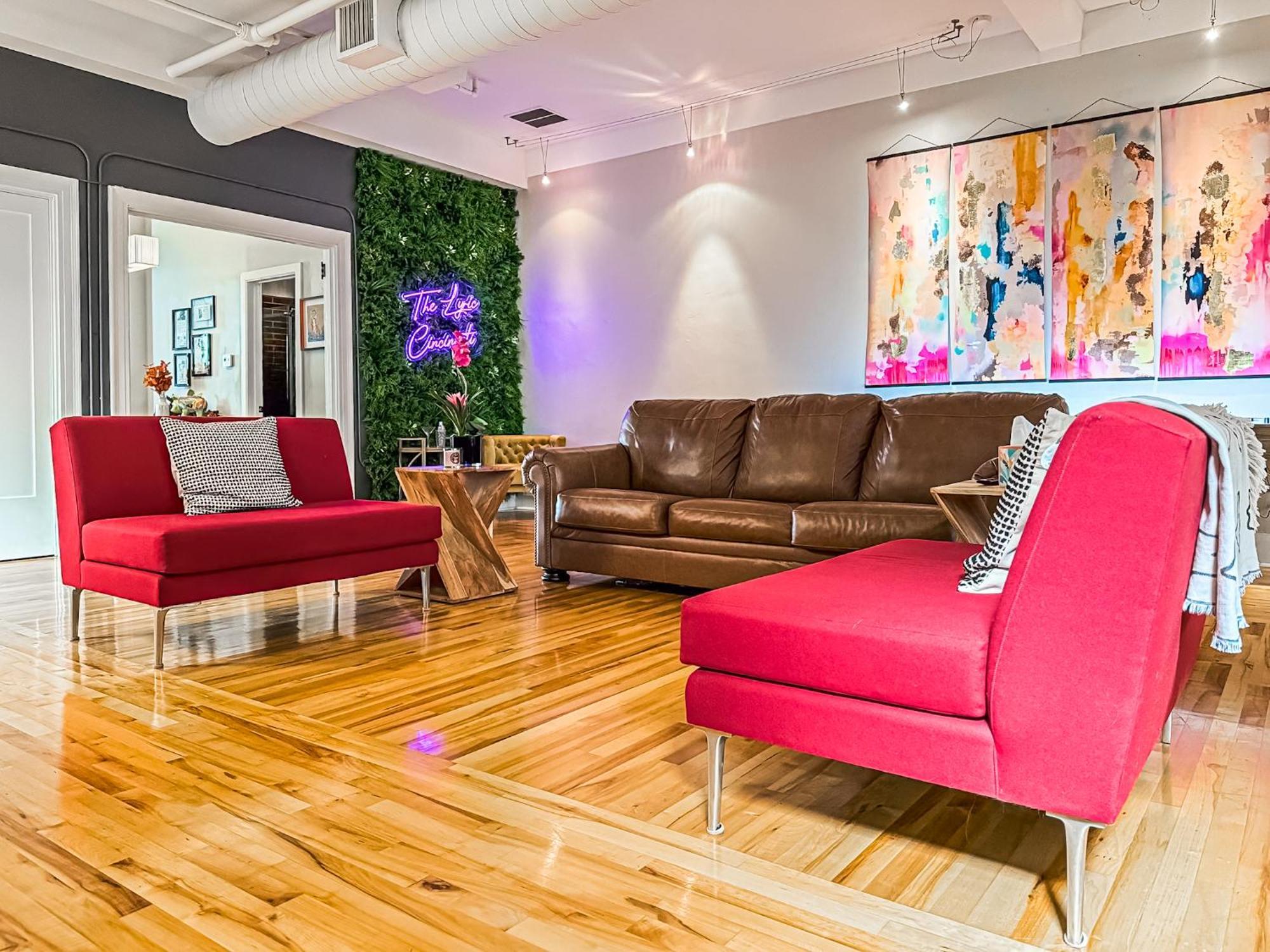 The Historic Lyric Penthouse With Private Rooftop Cincinnati Eksteriør bilde